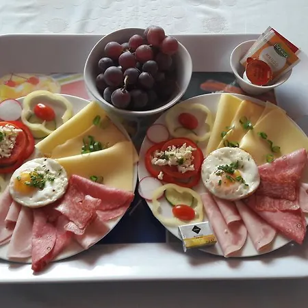 Na Vyhlidce Affittacamere 3*
